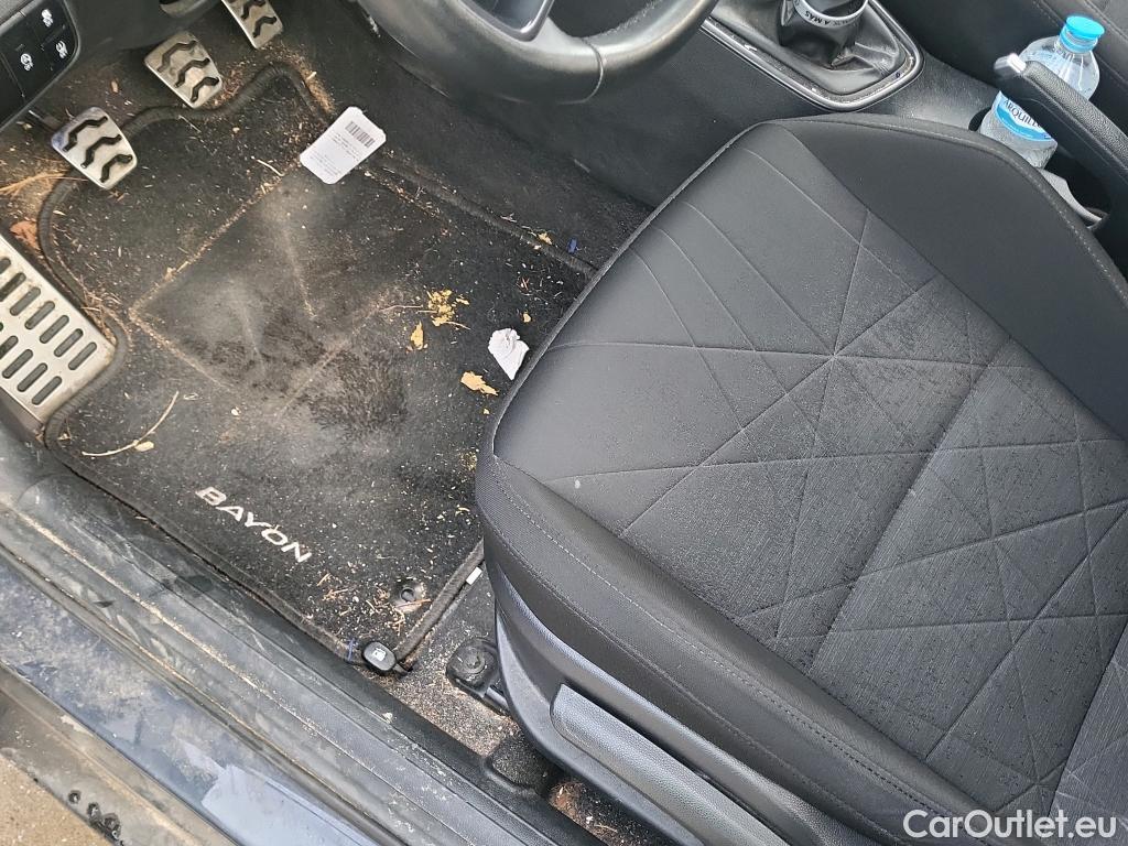  Hyundai  Bayon HYUNDAI  / 2021 / 5P / todoterreno 1.0 TGDI 74kW (100CV) Maxx #38