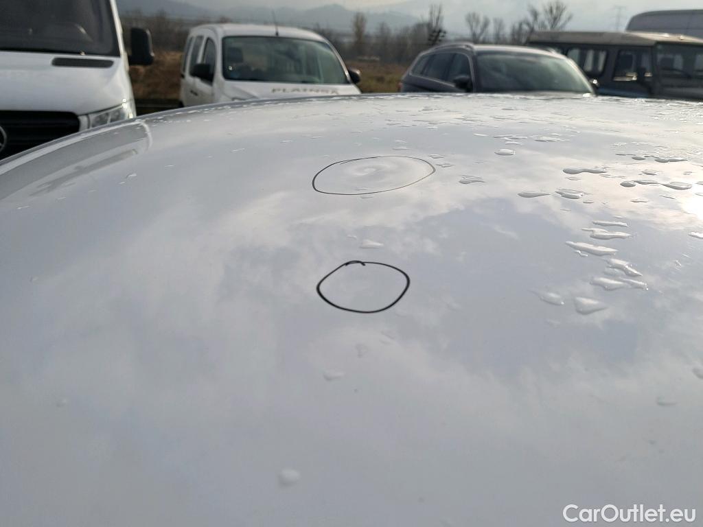  Hyundai  Konna HYUNDAI Kona / 2020 / 5P / todoterreno 1.0 TGDI Klass 4X2 #6