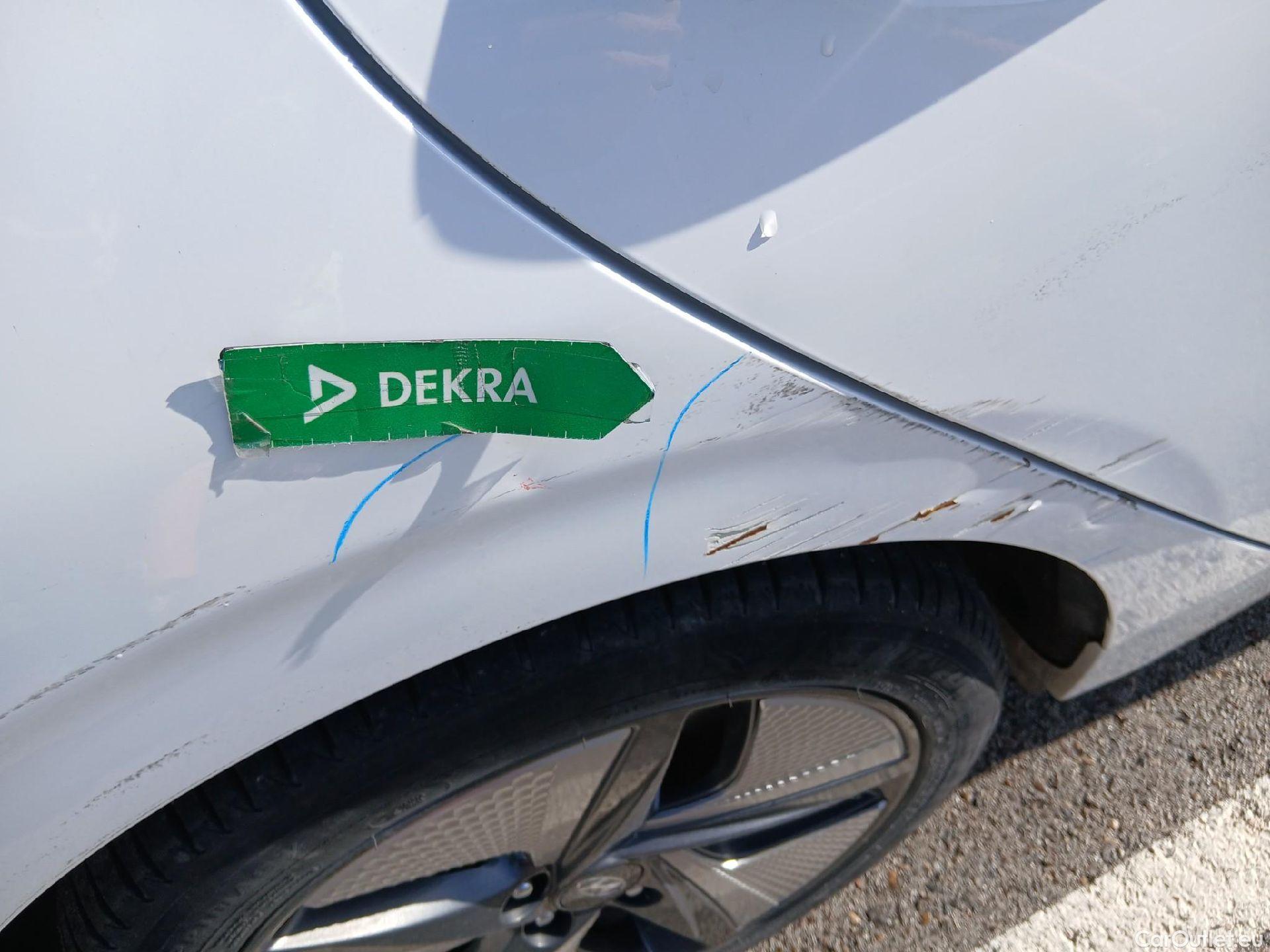  Hyundai   Ioniq HYUNDAI / 2019 / 5P / berlina con portón 1.6 GDI HEV Tecno DCT #29