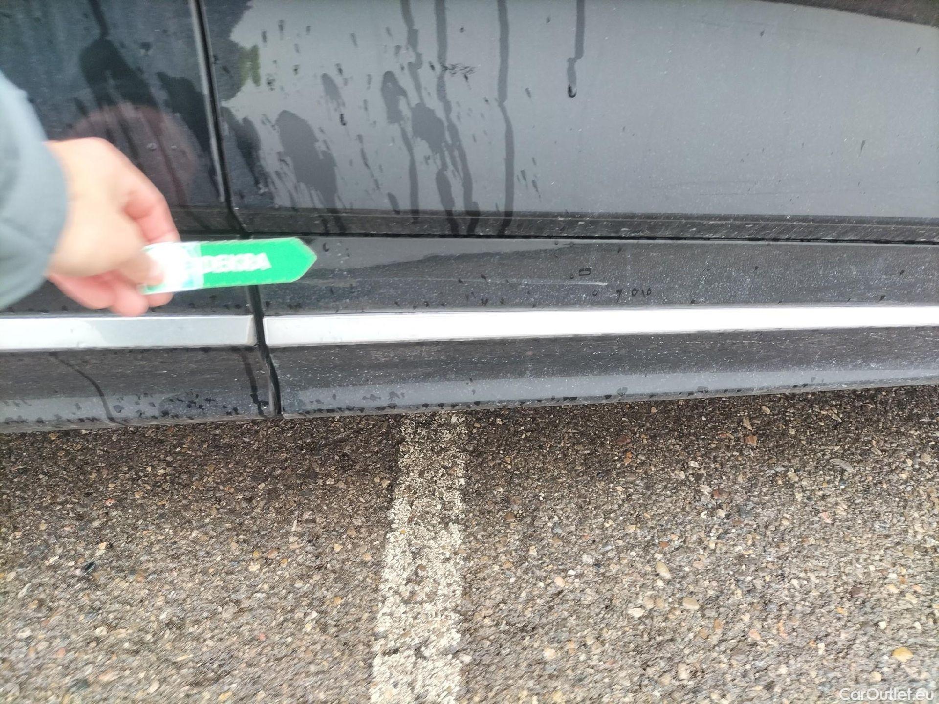  Ford  Kuga  Hybrid Vignale 2.5 190CV ATV E6d #37