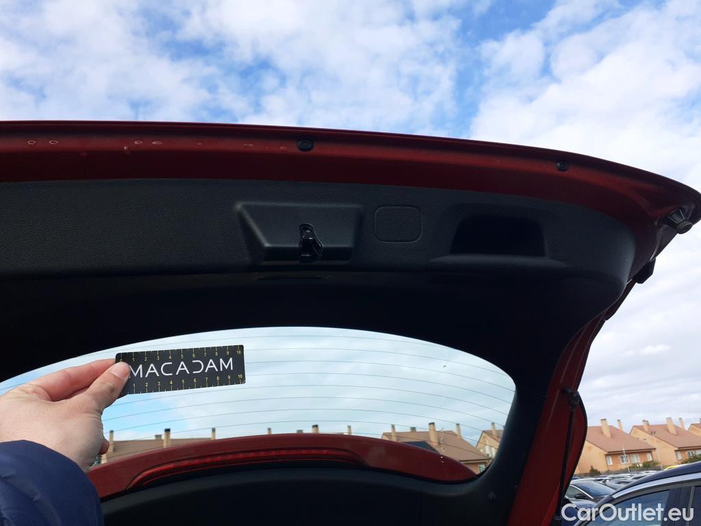  KIA  XCeed KIA  / 2019 / 5P / todoterreno 1.0 T-GDi Drive 88kW (120CV) #7