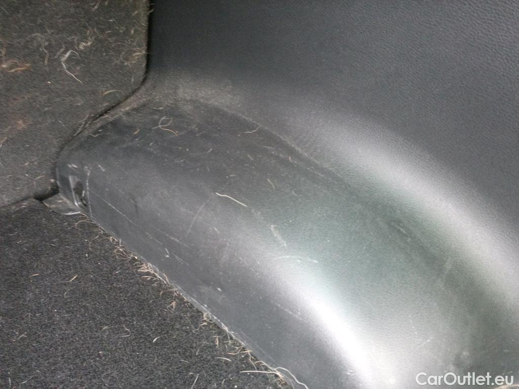  KIA  Sportage KIA  / 2022 / 5P / todoterreno 1.6 T-GDi HEV 171kW (230CV) Tech 4X2 #14