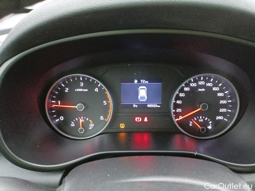  KIA  Sportage KIA  / 2018 / 5P / todoterreno 1.6 MHEV Business 100kW (136CV) 4x2 #19