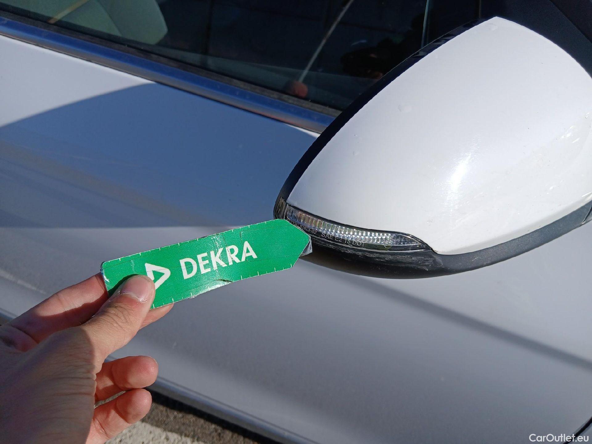  Hyundai   Ioniq HYUNDAI / 2019 / 5P / berlina con portón 1.6 GDI HEV Tecno DCT #38