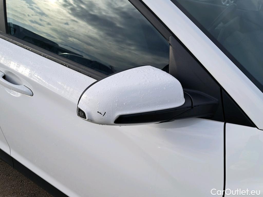  Hyundai  Konna HYUNDAI Kona / 2020 / 5P / todoterreno 1.0 TGDI Klass 4X2 #32