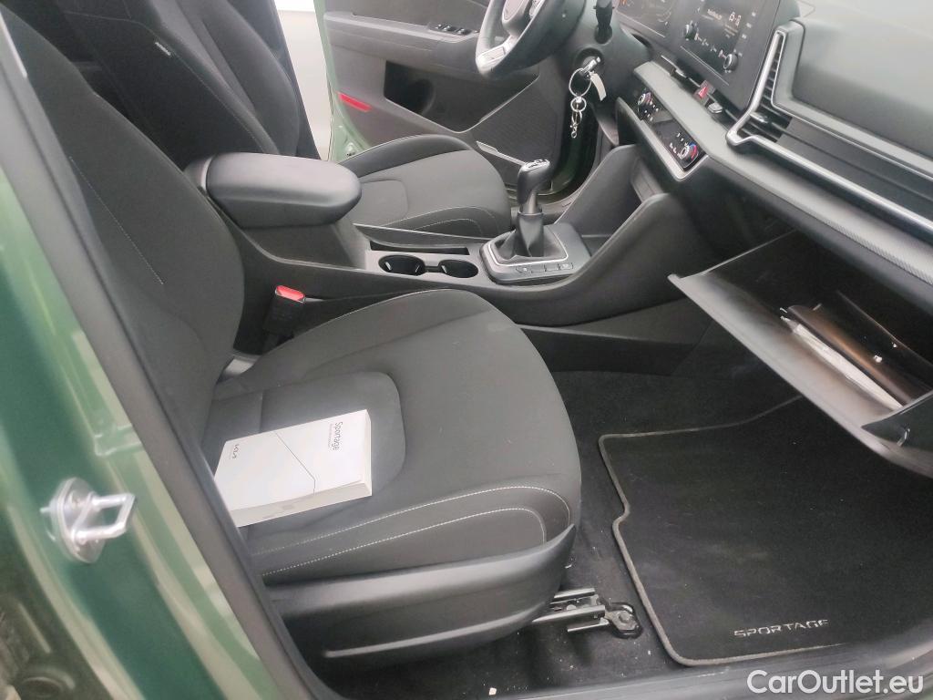  KIA  Sportage KIA  / 2022 / 5P / todoterreno 1.6 T-GDi 110kW (150CV) Concept 4x2 #12