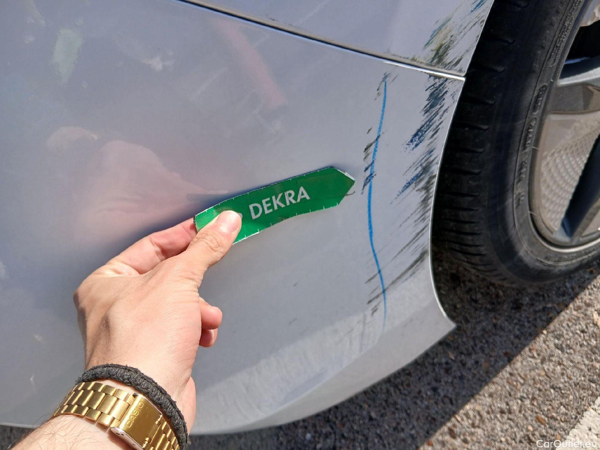  Hyundai   Ioniq HYUNDAI / 2019 / 5P / berlina con portón 1.6 GDI HEV Tecno DCT #22