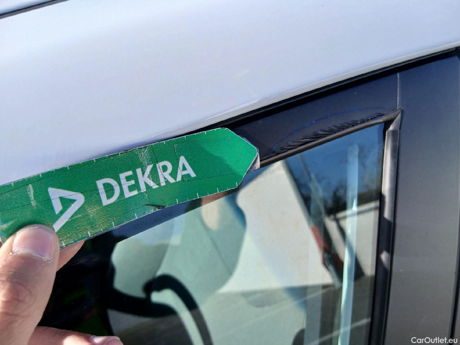  Hyundai   Ioniq HYUNDAI / 2019 / 5P / berlina con portón 1.6 GDI HEV Tecno DCT #13