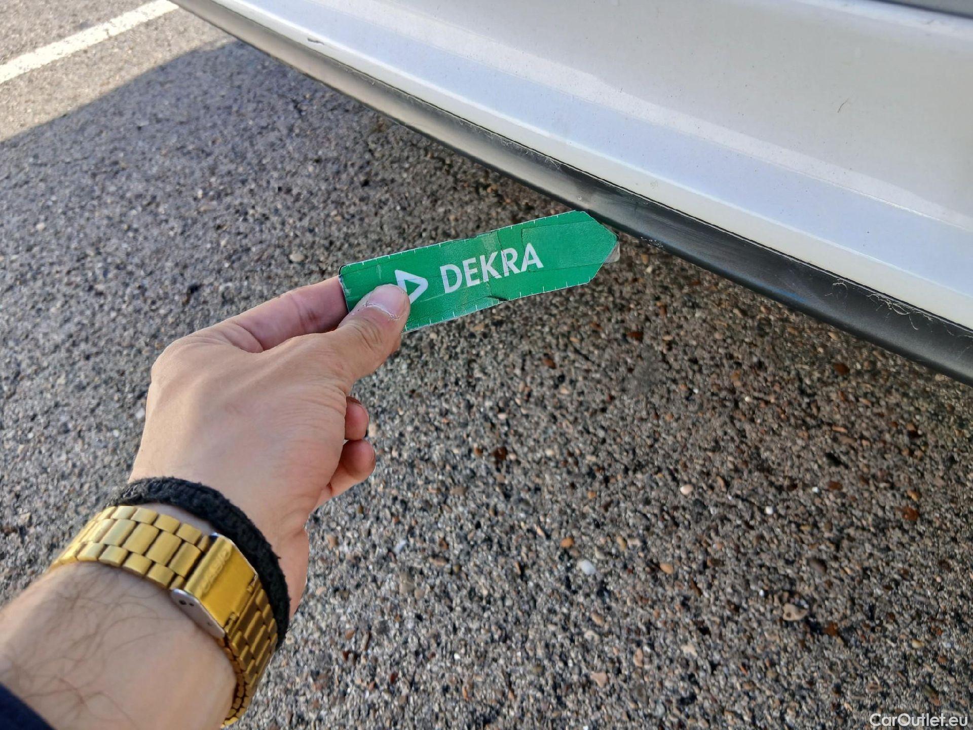  Hyundai   Ioniq HYUNDAI / 2019 / 5P / berlina con portón 1.6 GDI HEV Tecno DCT #26