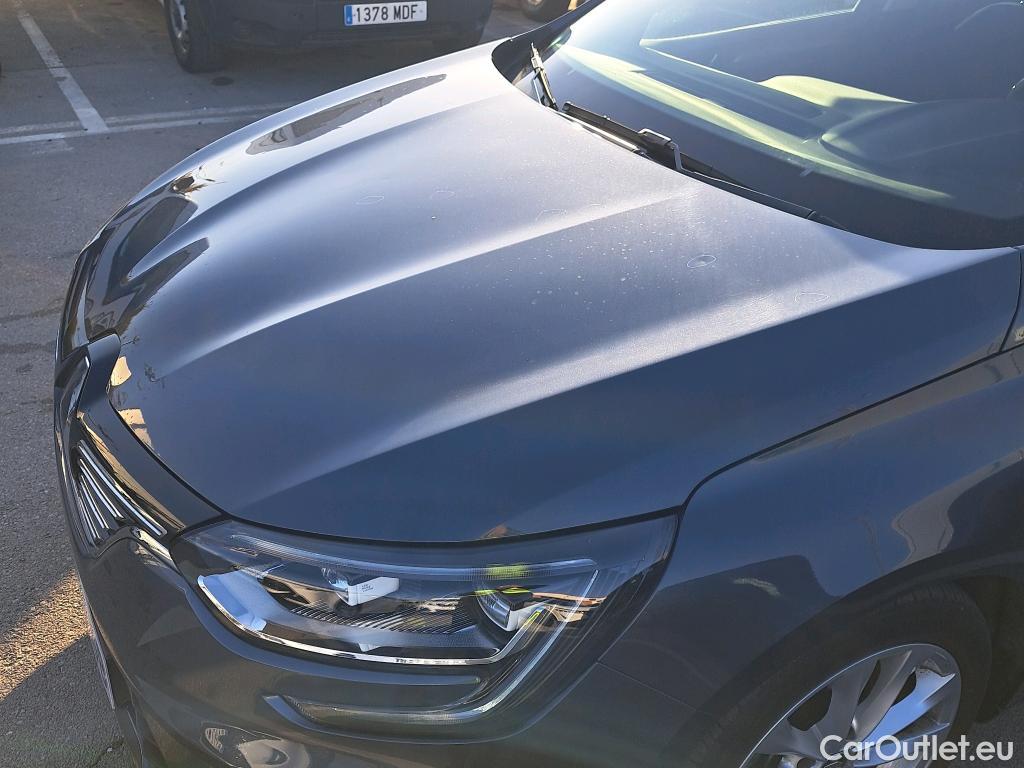  Renault  Megane RENAULT Mégane / 2015 / 5P / berlina con portón Zen TCe 103 kW (140CV) EDC GPF #3