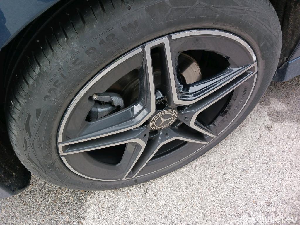  Mercedes  CLA-Klasse Clase CLA CLA 200 d (118.312)Premium-Pack AMG Line 150CV AT8 E6d #9