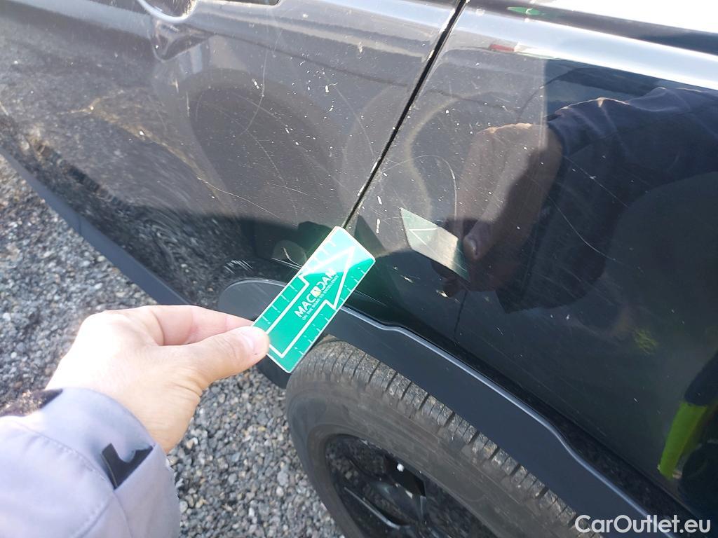  Land Rover  Discovery LAND ROVER  Sport / 2019 / 5P / todoterreno 2.0D I4-L.Flw 150 PS AWD MHEV Auto S #18