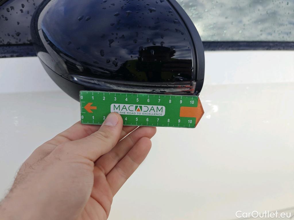  Mercedes  A-Klasse MERCEDES-BENZ Clase A / 2018 / 5P / berlina con portón A 180 d #24