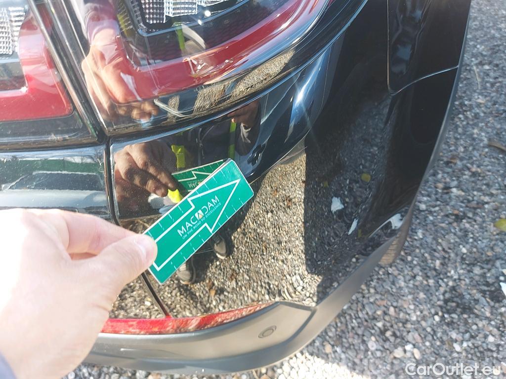  Land Rover  Discovery LAND ROVER  Sport / 2019 / 5P / todoterreno 2.0D I4-L.Flw 150 PS AWD MHEV Auto S #40