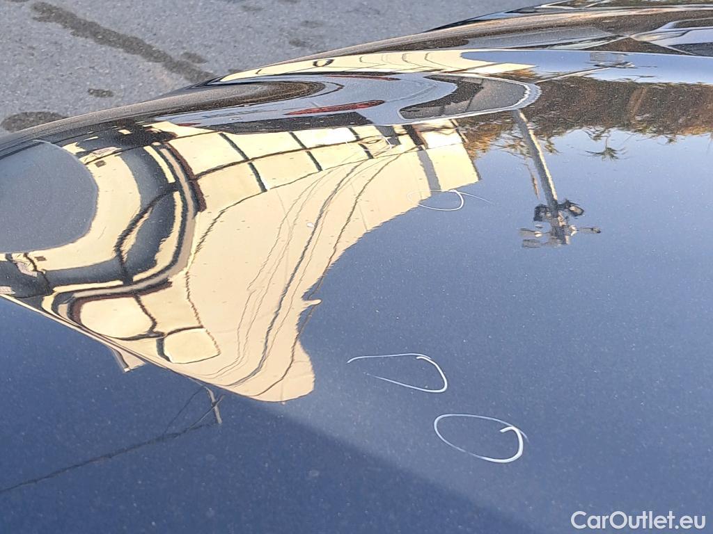  Renault  Megane RENAULT Mégane / 2015 / 5P / berlina con portón Zen TCe 103 kW (140CV) EDC GPF #5