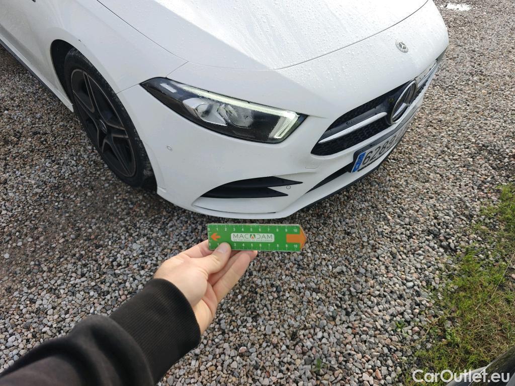  Mercedes  A-Klasse MERCEDES-BENZ Clase A / 2018 / 5P / berlina con portón A 180 d #31