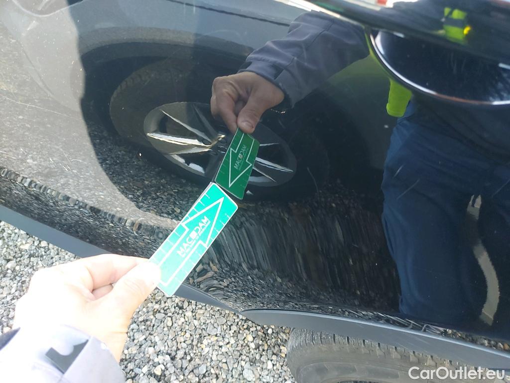  Land Rover  Discovery LAND ROVER  Sport / 2019 / 5P / todoterreno 2.0D I4-L.Flw 150 PS AWD MHEV Auto S #11