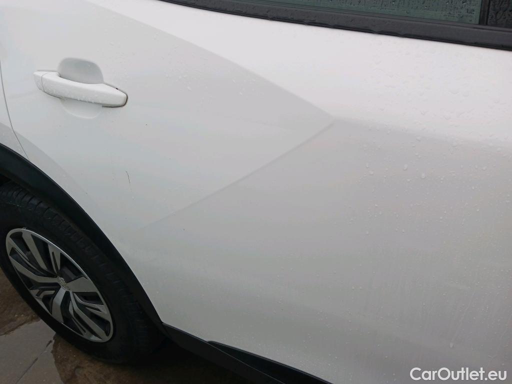  Peugeot  2008 PEUGEOT  / 2019 / 5P / todoterreno Active Puretech 100 S&S BVM6 #4