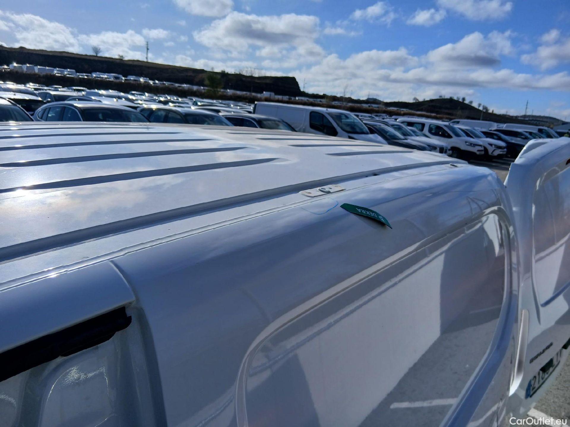  Citroen  Berlingo CITROEN  / 2018 / 3P / furgón derivado de turismo Talla M BlueHDi 100 CONTROL (AC2) #32