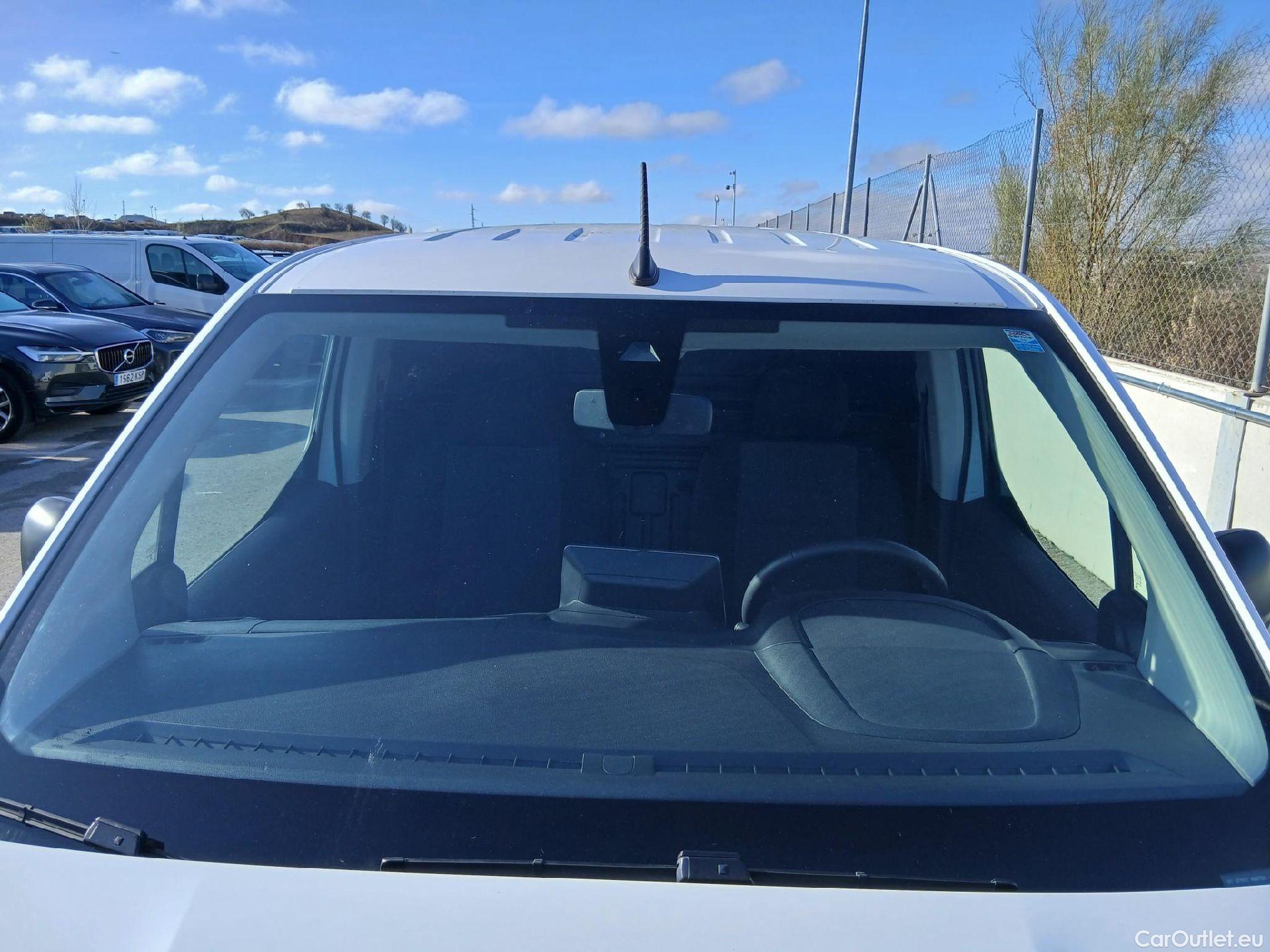  Citroen  Berlingo CITROEN  / 2018 / 3P / furgón derivado de turismo Talla M BlueHDi 100 CONTROL (AC2) #37