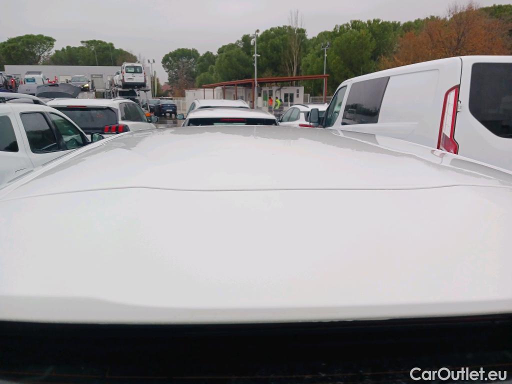  Peugeot  2008 PEUGEOT  / 2019 / 5P / todoterreno Active Puretech 100 S&S BVM6 #2