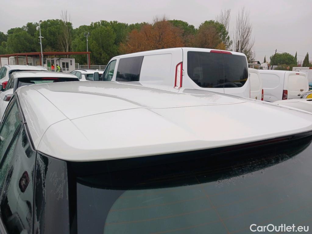  Peugeot  2008 PEUGEOT  / 2019 / 5P / todoterreno Active Puretech 100 S&S BVM6 #1