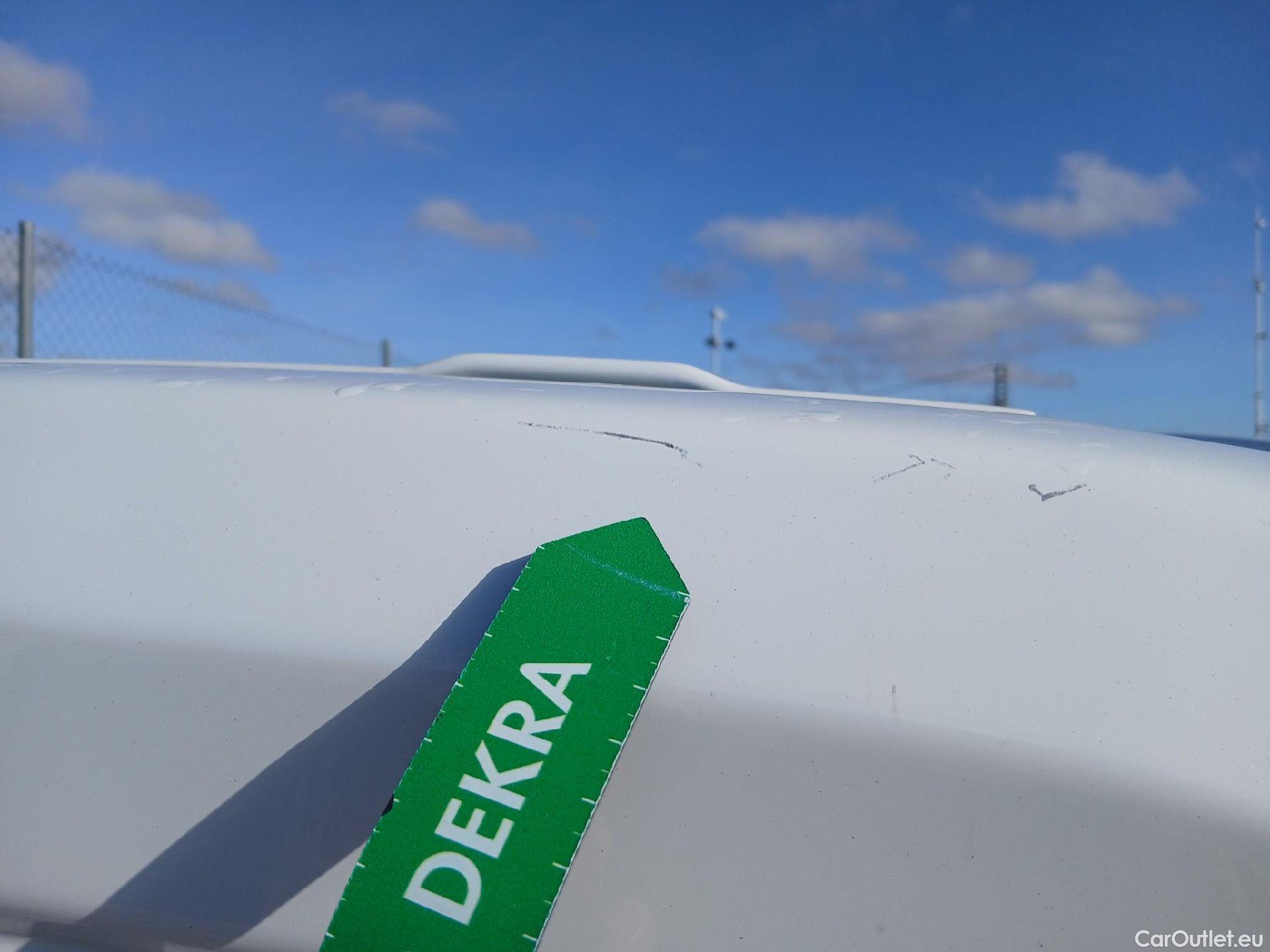  Citroen  Berlingo CITROEN  / 2018 / 3P / furgón derivado de turismo Talla M BlueHDi 100 CONTROL (AC2) #21