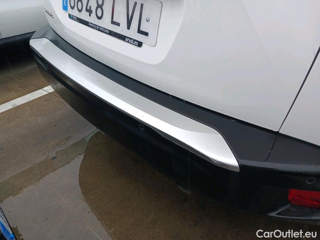  Peugeot  2008 PEUGEOT  / 2019 / 5P / todoterreno Active Puretech 100 S&S BVM6 #9