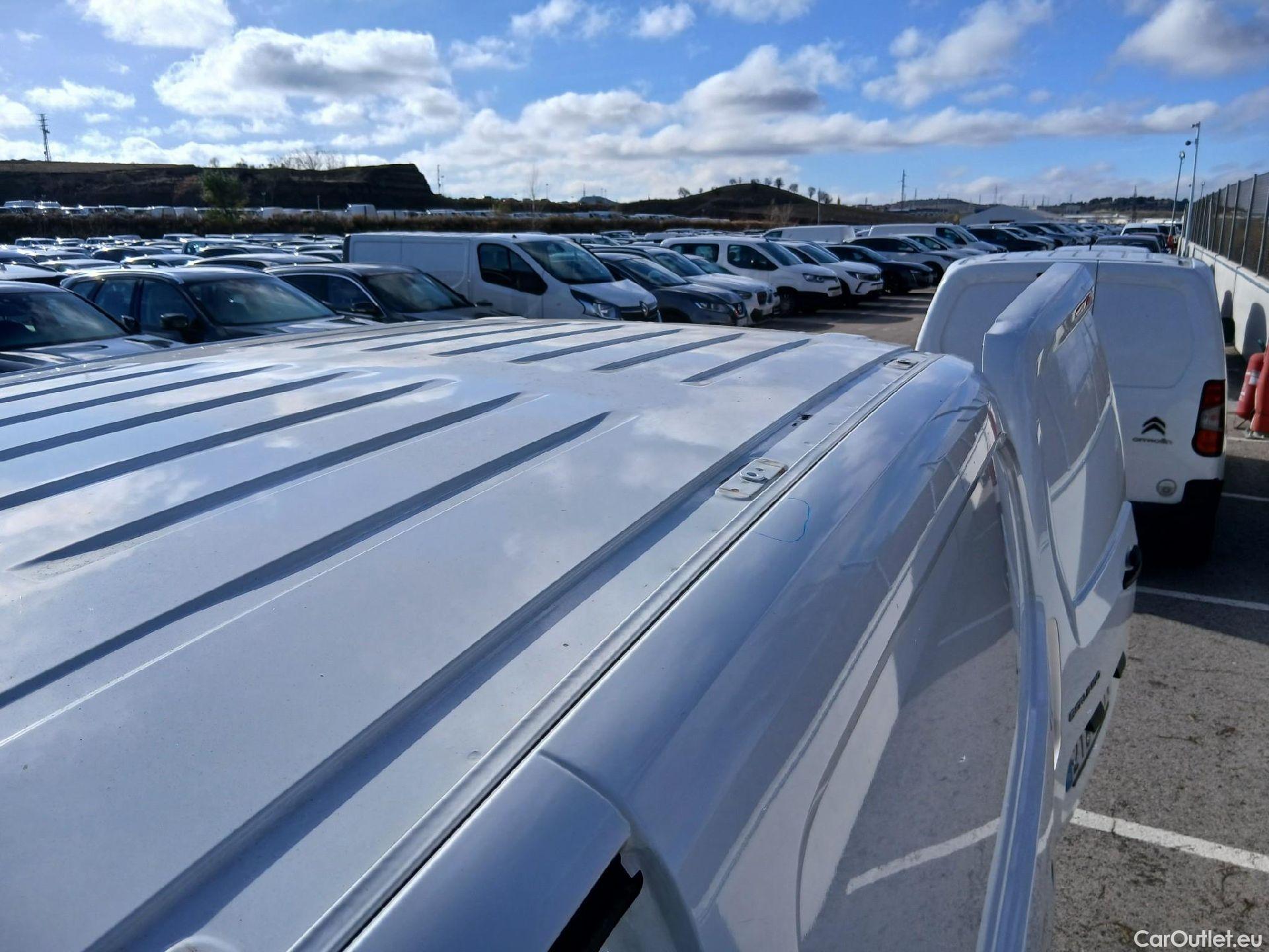  Citroen  Berlingo CITROEN  / 2018 / 3P / furgón derivado de turismo Talla M BlueHDi 100 CONTROL (AC2) #33