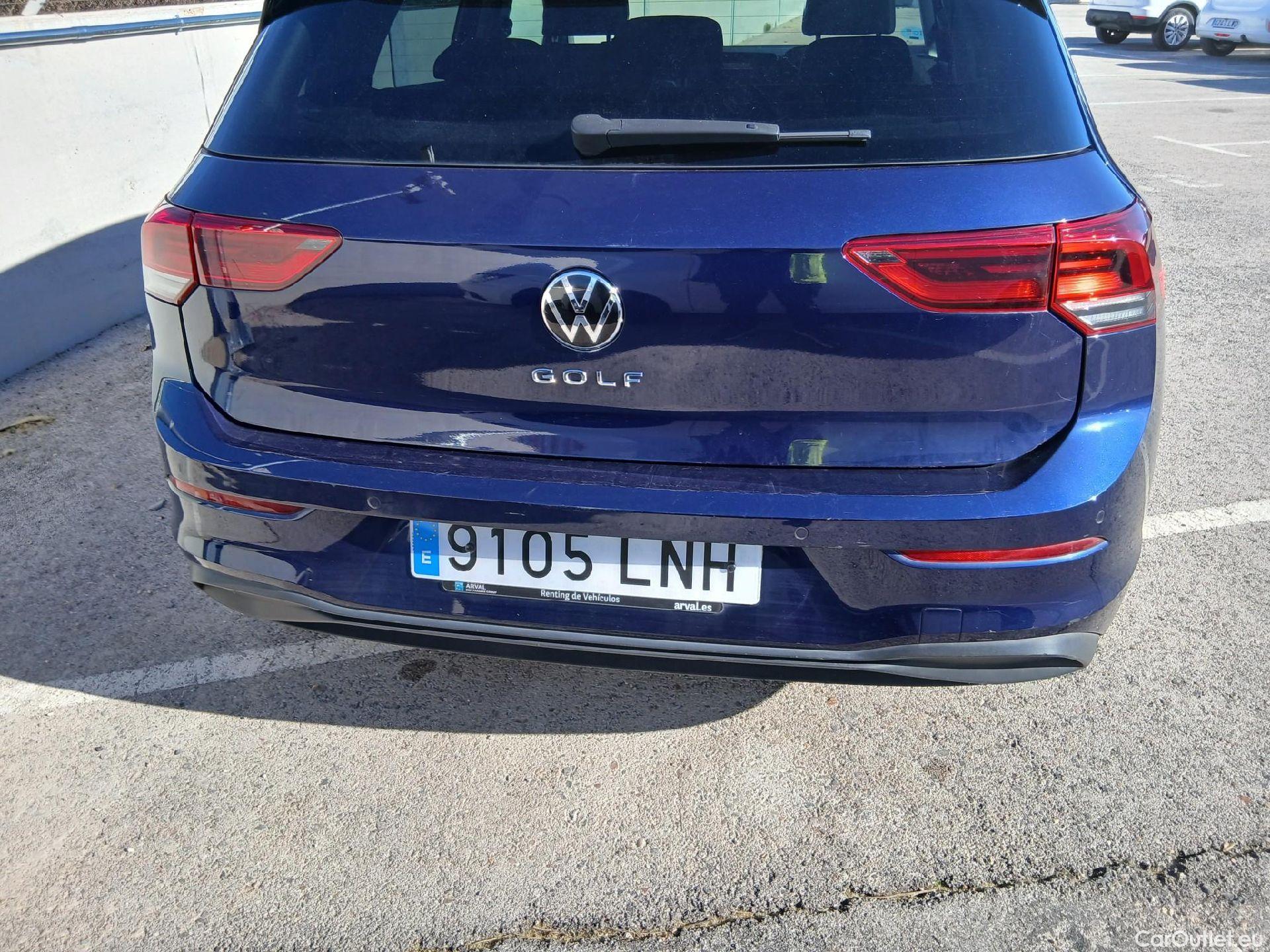  Volkswagen  Golf  VOLKSWAGEN / 2020 / 5P / berlina con portón Life 2.0 TDI 85kW (115CV) #17