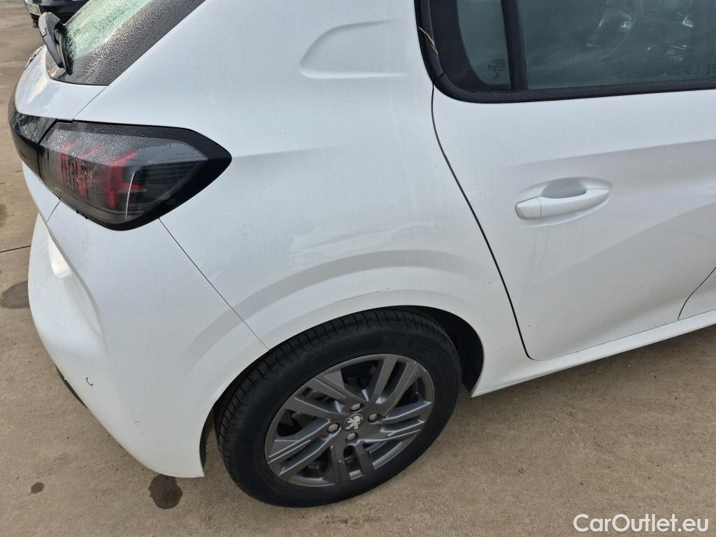  Peugeot  208 PEUGEOT  / 2019 / 5P / berlina con portón BlueHDi 73kW (100CV) Active Pack (AC) #3