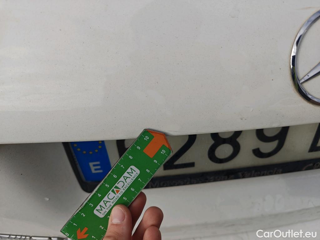  Mercedes  A-Klasse MERCEDES-BENZ Clase A / 2018 / 5P / berlina con portón A 180 d #45