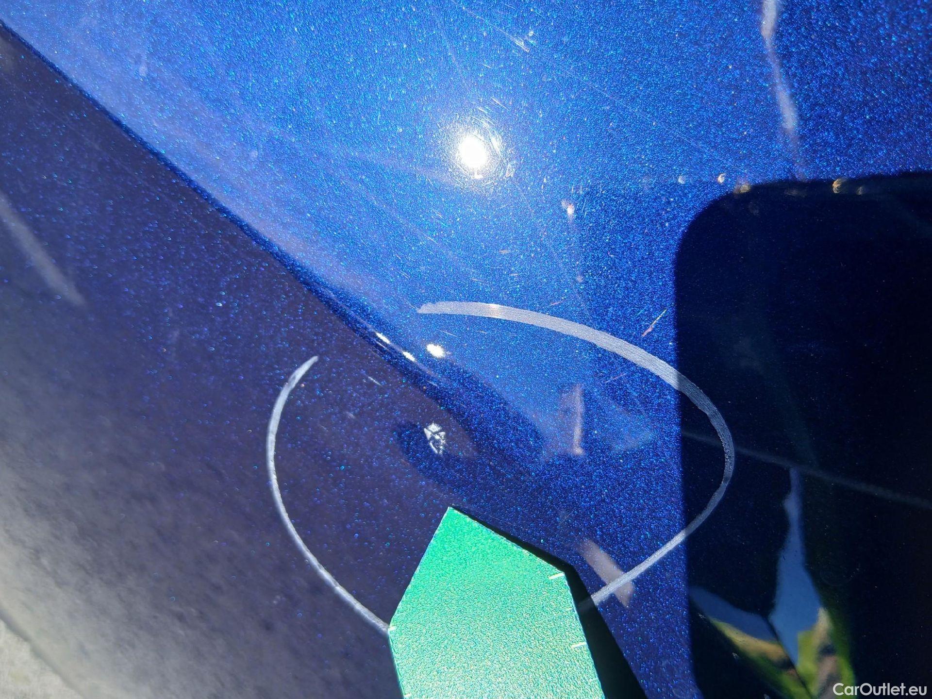  Volkswagen  Golf  VOLKSWAGEN / 2020 / 5P / berlina con portón Life 2.0 TDI 85kW (115CV) #39