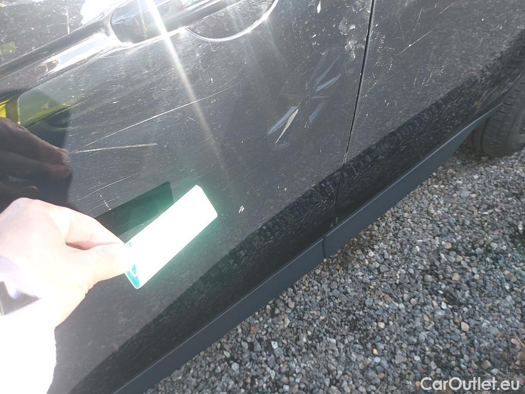  Land Rover  Discovery LAND ROVER  Sport / 2019 / 5P / todoterreno 2.0D I4-L.Flw 150 PS AWD MHEV Auto S #9