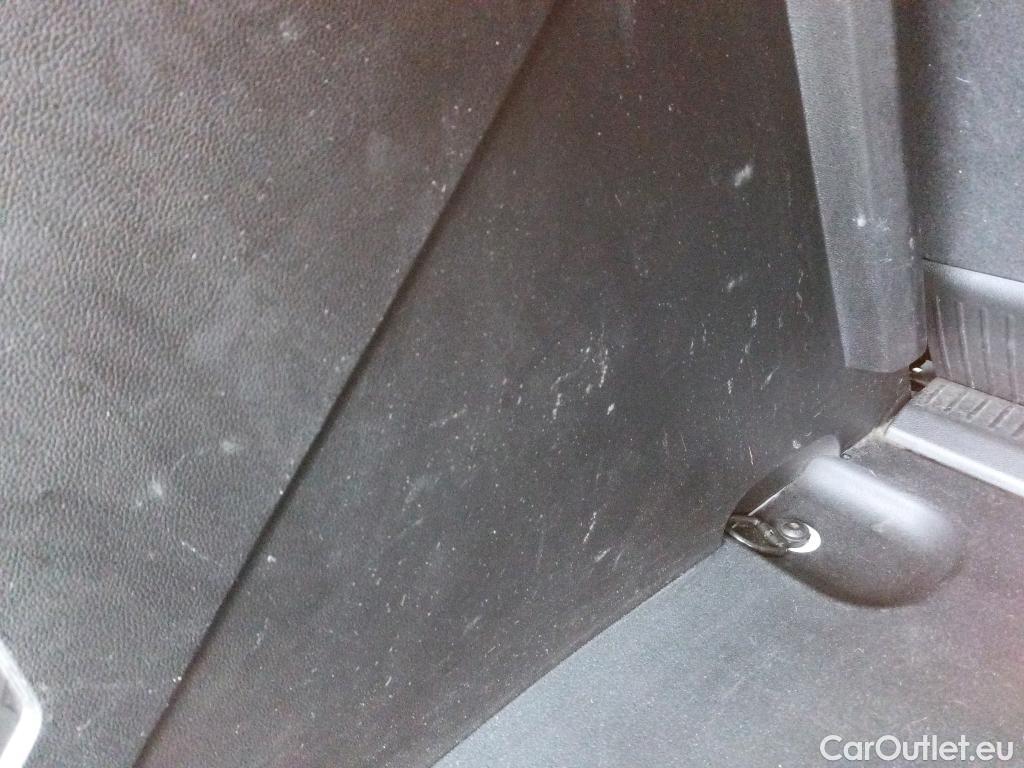  Renault  Kangoo RENAULT  Combi / 2021 / 5P / combi Life Edition One 1.5 Blue dCi 70kW(95CV) (IND)(AC) #22