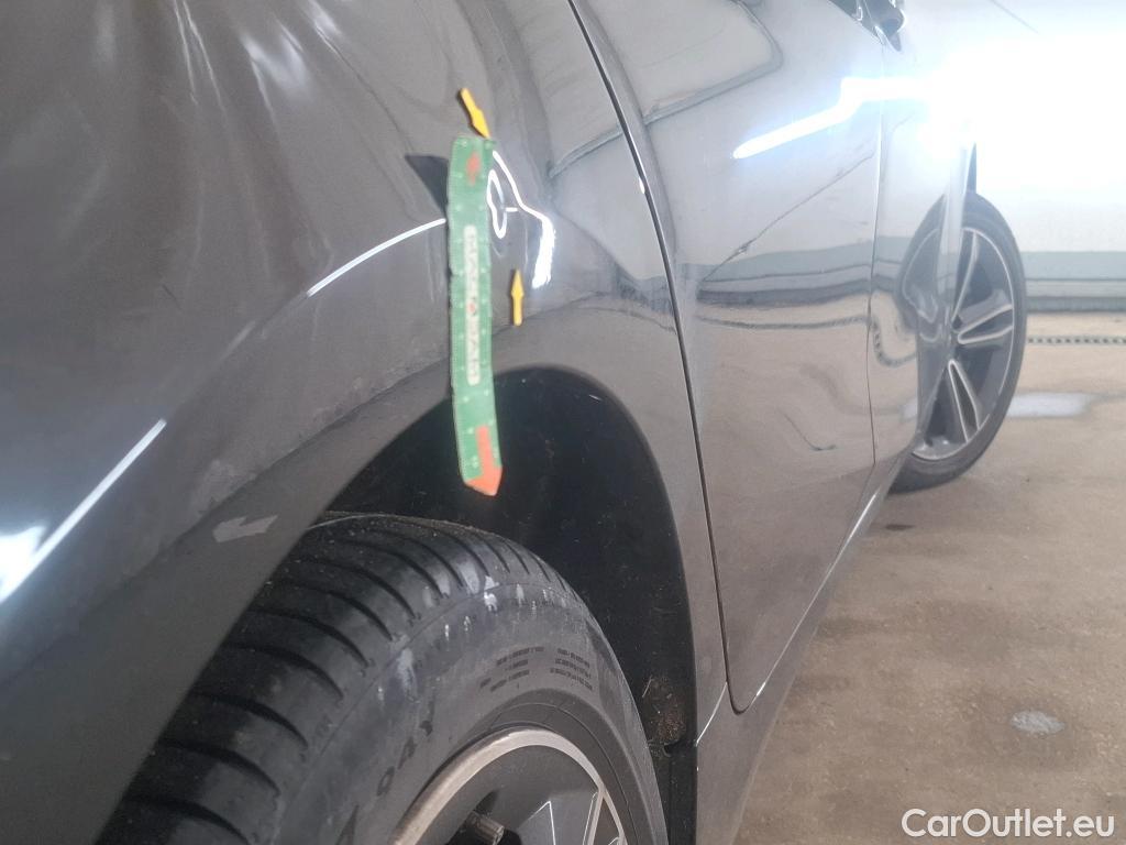  Bmw  Serie 1 Série 1 Berline 118 i Edition Sport 1.5 135CV BVA7 E6d #8