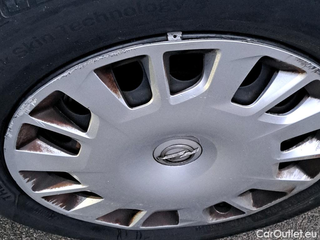  Opel  Combo OPEL  Life / 2018 / 5P / combi 1.5 TD 75kW Business Edition Plus L1 N1 #22