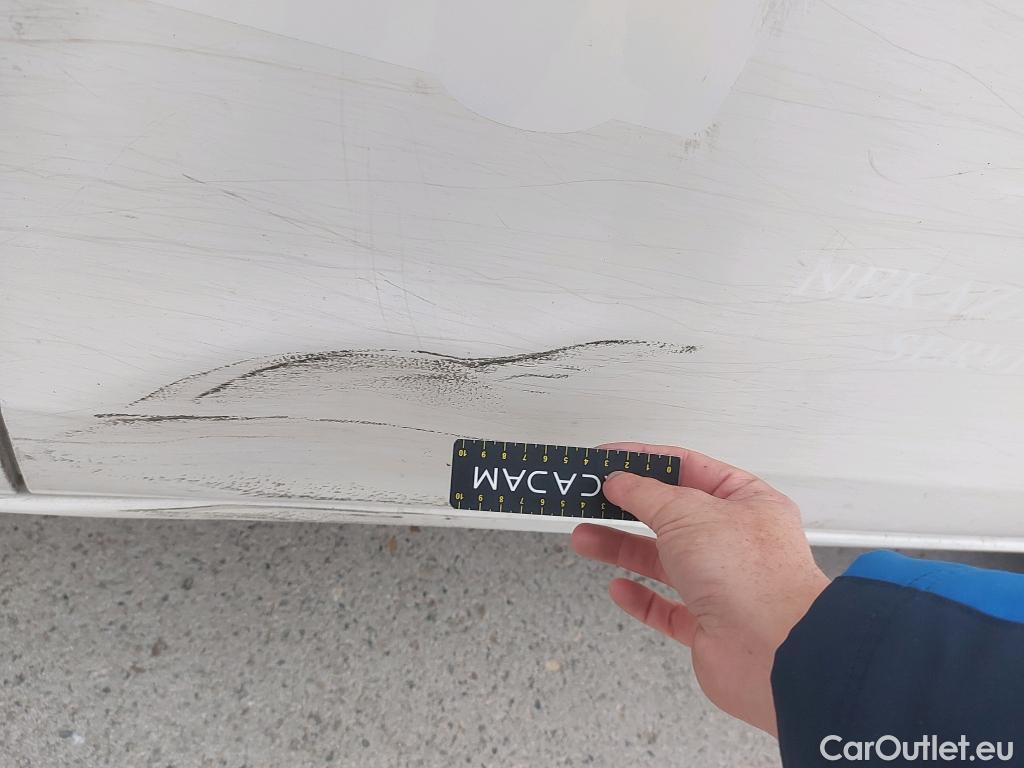  Toyota  Hilux TOYOTA  / 2016 / 4P / pickup 2.4 D-4D Cabina Doble GX #18