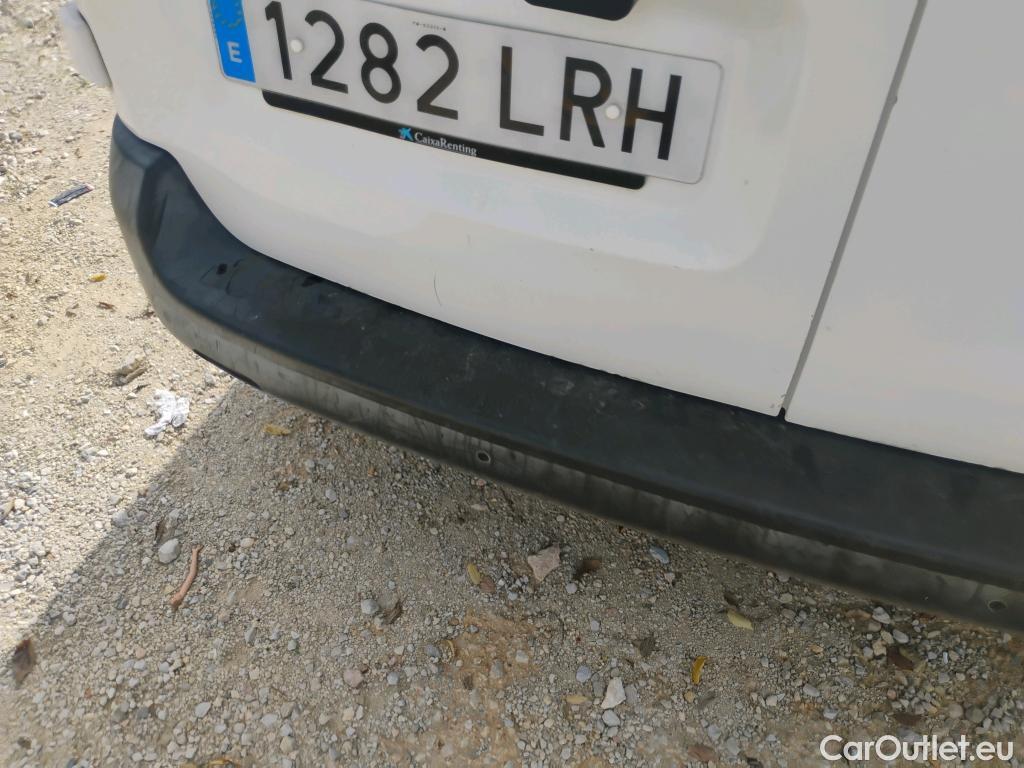  Peugeot  Expert  Furgón Premium Standard 1.5 HDI 120CV MT6 E6dT #10