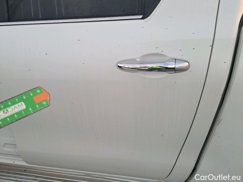  Toyota  Hilux TOYOTA  / 2020 / 4P / pickup 2.8 D-4D 150kW (204CV) Cabina Doble VX #17