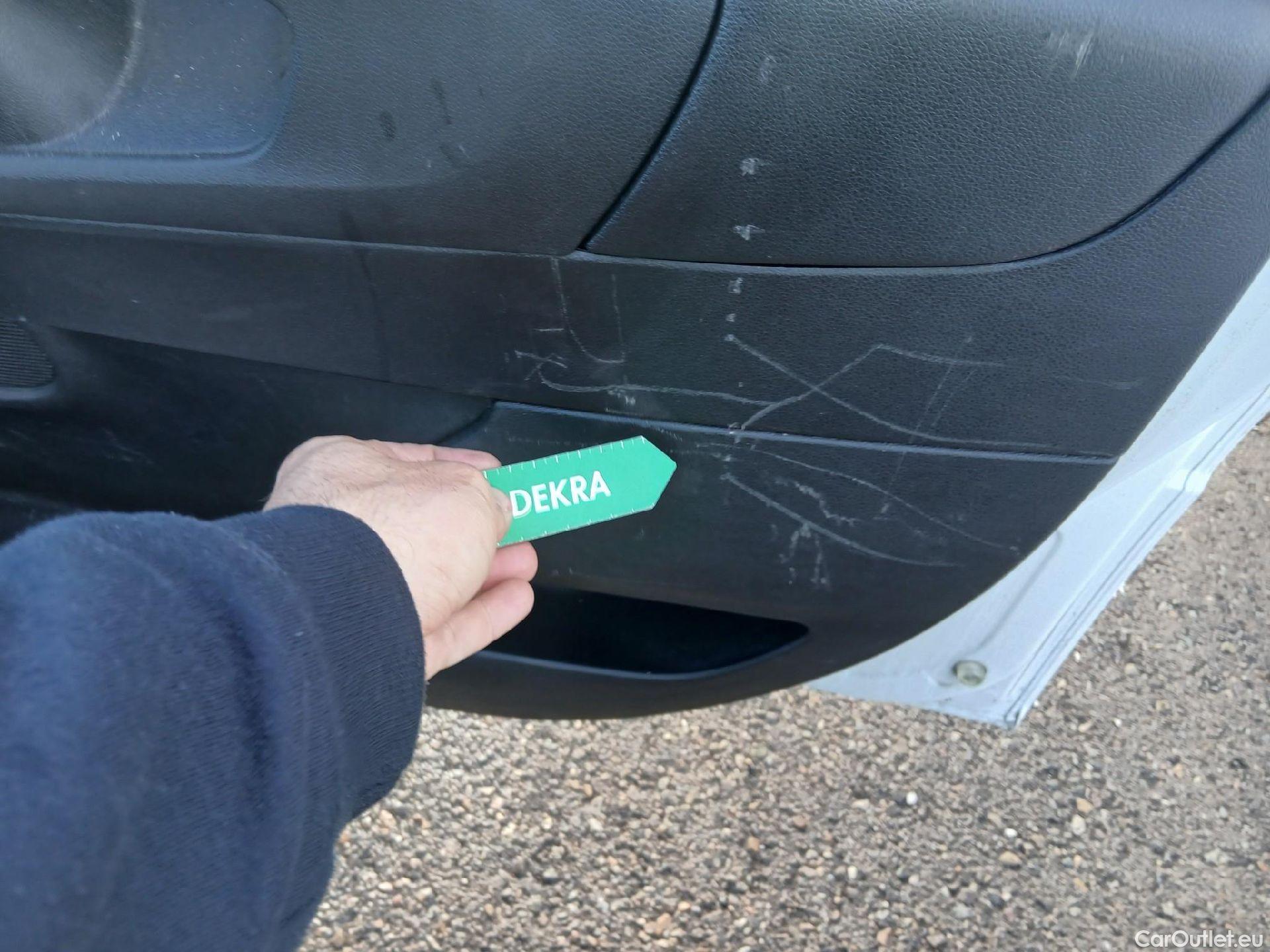  Peugeot  RIFTER PEUGEOT  / 2018 / 4P / combi Active Standard BlueHDi 73kW (IND) (CX2) #40