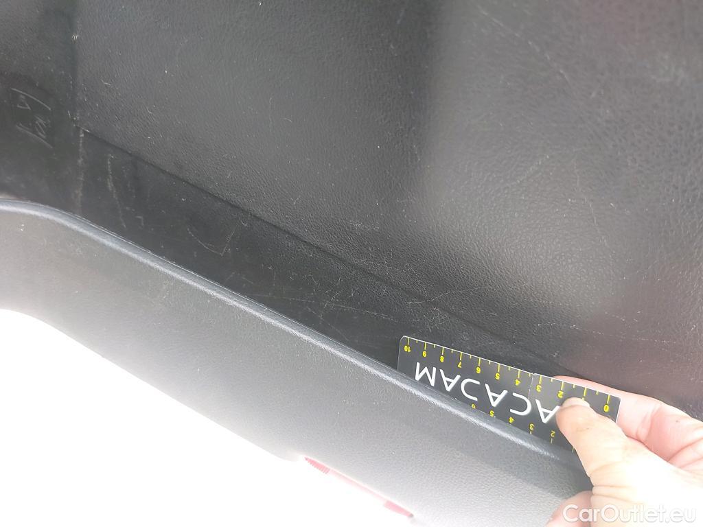  Toyota  Hilux TOYOTA  / 2016 / 4P / pickup 2.4 D-4D Cabina Doble GX #51