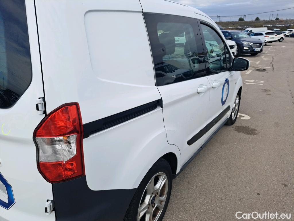  Ford  Transit Connect FORD Transit Courier / 2014 / 4P / combi Kombi 1.5 TDCi 56kW Trend #15