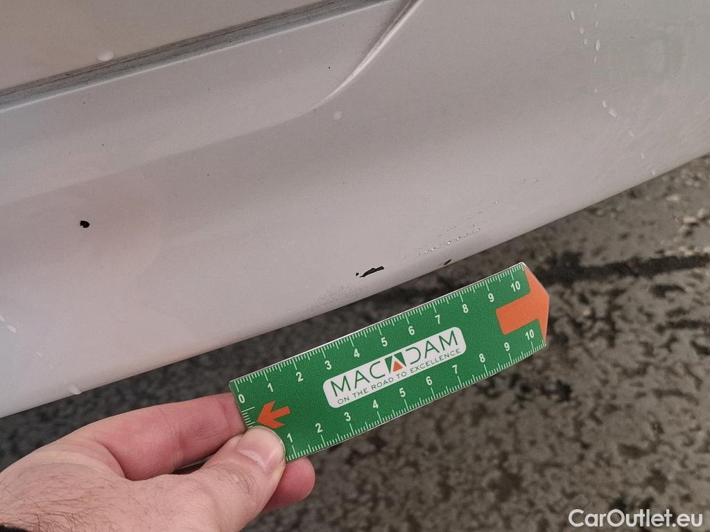  Bmw  Serie 1 BMW Série 1 / 2019 / 5P / Berline 116i DKG7 Business Design #29