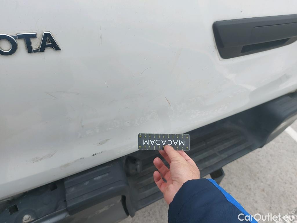  Toyota  Hilux TOYOTA  / 2016 / 4P / pickup 2.4 D-4D Cabina Doble GX #5