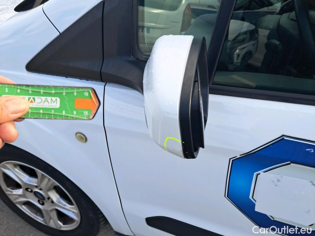  Ford  Transit Connect FORD Transit Courier / 2014 / 4P / combi Kombi 1.5 TDCi 56kW Trend #40