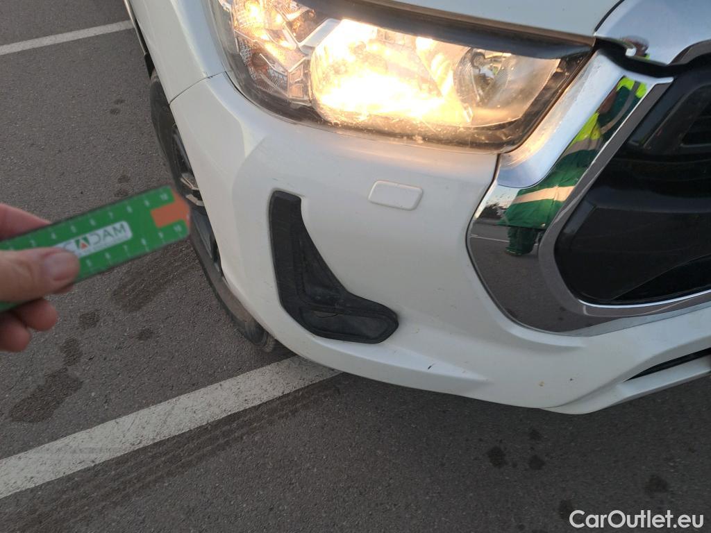  Toyota  Hilux TOYOTA  / 2020 / 4P / pickup 2.8 D-4D 150kW (204CV) Cabina Doble VX #42