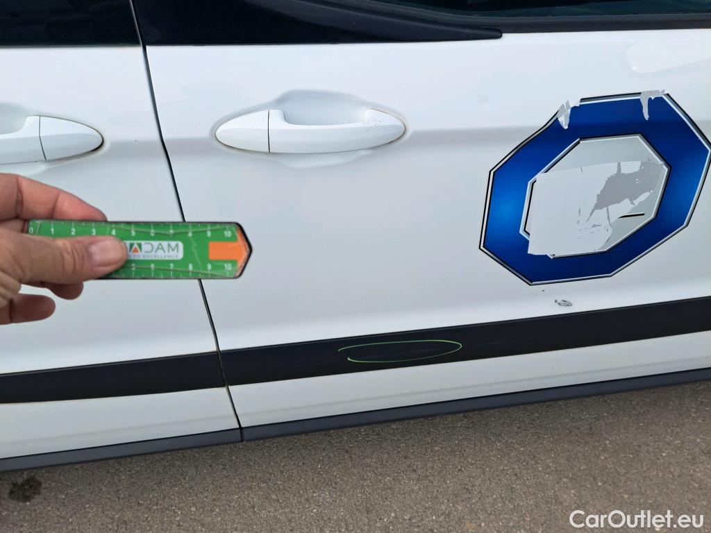  Ford  Transit Connect FORD Transit Courier / 2014 / 4P / combi Kombi 1.5 TDCi 56kW Trend #34