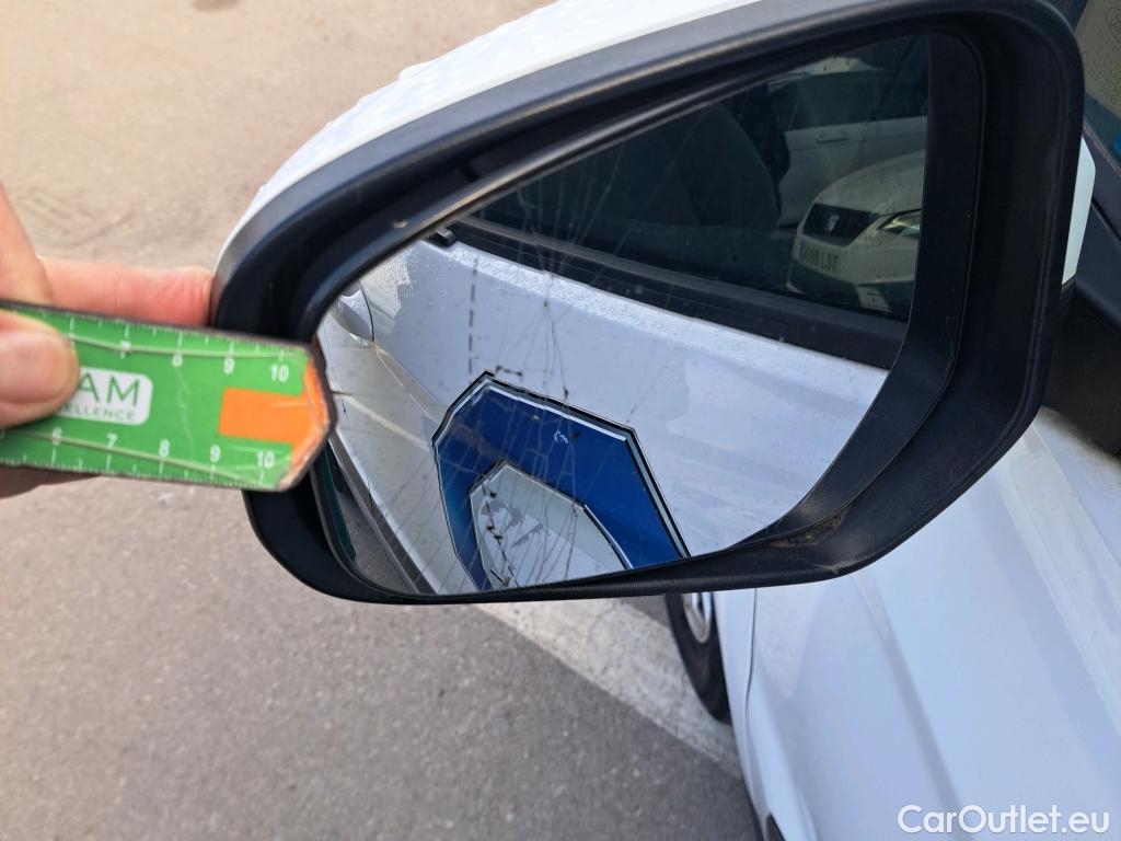  Ford  Transit Connect FORD Transit Courier / 2014 / 4P / combi Kombi 1.5 TDCi 56kW Trend #28