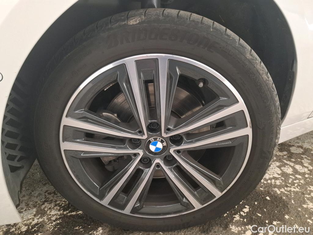  Bmw  Serie 1 BMW Série 1 / 2019 / 5P / Berline 116i DKG7 Business Design #19